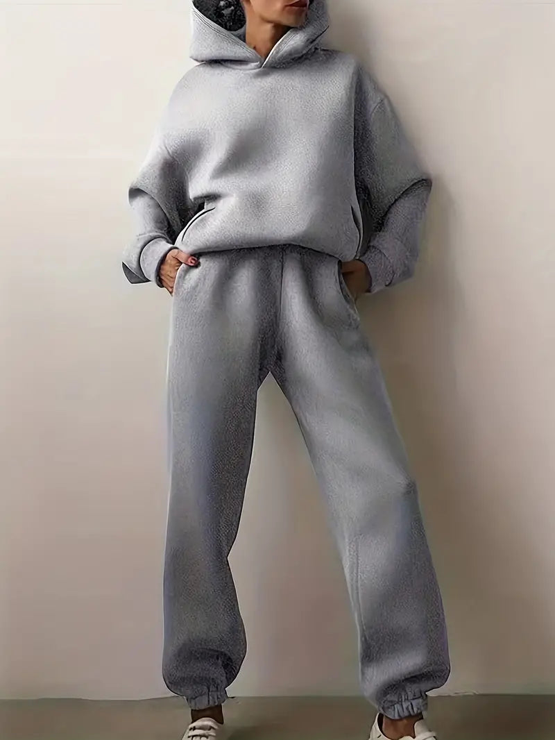 Langarm-Kapuzenpullis mit hängenden Schultern & Jogginghosen mit elastischer Taille Outfits