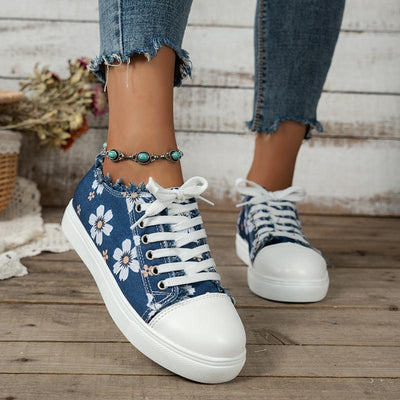 Zarina - Flache Schuhe mit Blumendruck